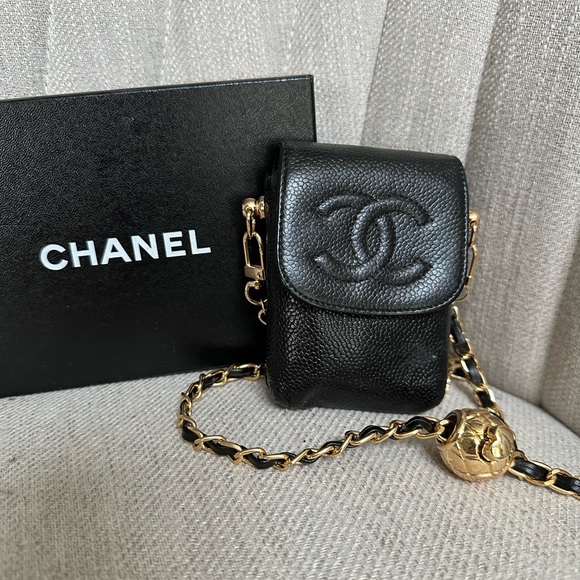 CHANEL Handbags - CHANEL CC Black Mini Cosmetic Crossbody Pouch w/ auth cert